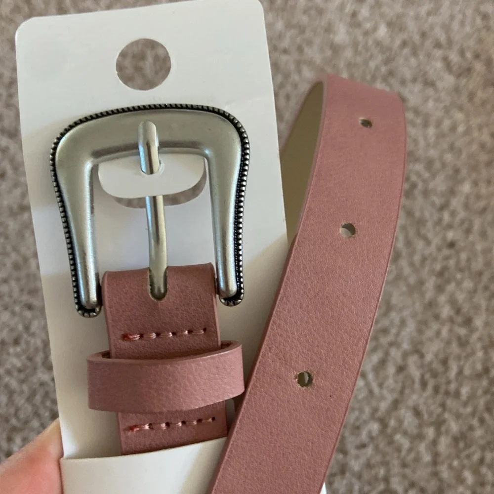 Zara kids faux leather belt. 6-9 yrs